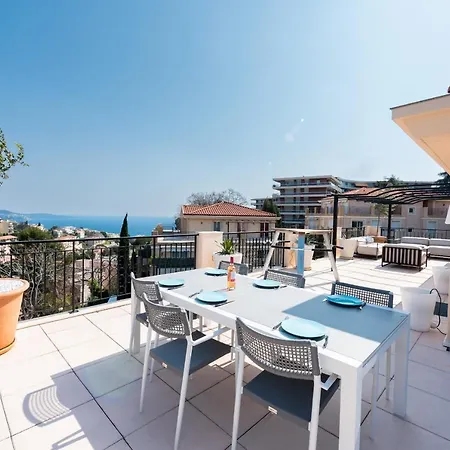 Happyfew Le Lucia * Nice